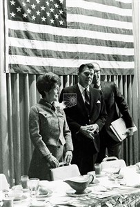 Image description is not available for 1969.068